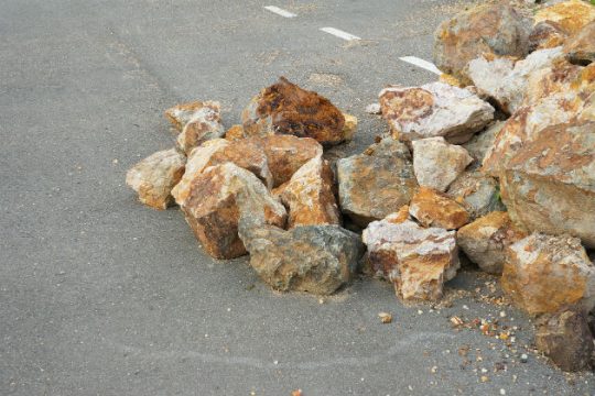 Κλειστή η παλαιά οδός Κοζάνης-Ιωαννίνων λόγω κατολίσθησης