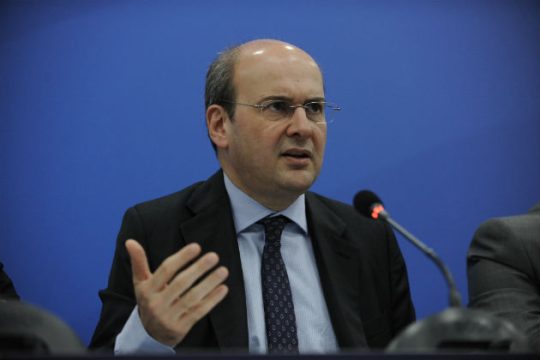 Δεν βλέπει σύγκληση του συμβουλίου των πολιτικών αρχηγών