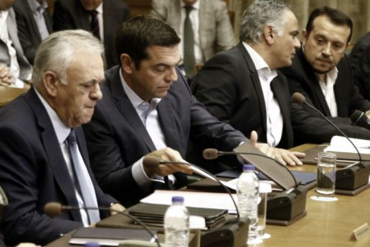 Πολυνομοσχέδιο και αξιολόγηση στο υπουργικό της Δευτέρας