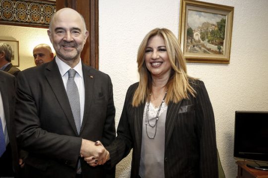 Αναγνωρίζει σκάνδαλο, καλύπτει τα στελέχη του ΠΑΣΟΚ