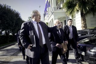 Νηφάλια τα Σκόπια ανάστατη η Αθήνα