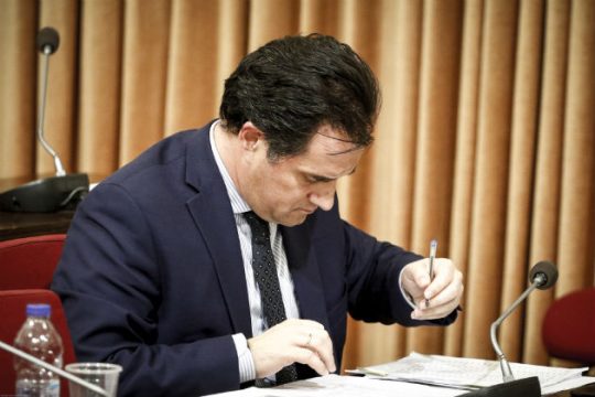 Live η εξέταση Γεωργιάδη στην εξεταστική για την υγεία