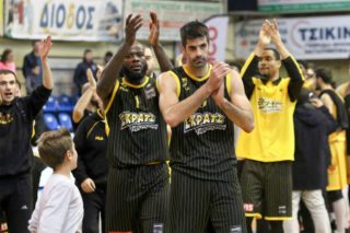 Νίκες πριν από τον τελικό για ΑΕΚ, Ολυμπιακό