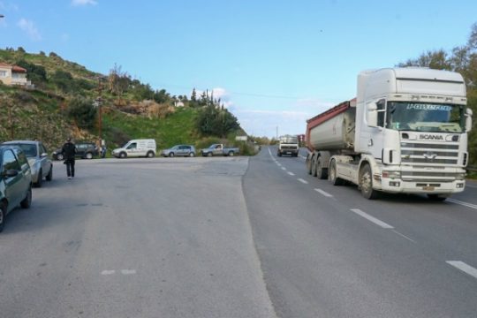 Συλλογή υπογραφών για τους κόμβους Αγίας Πελαγίας και Αχλάδας