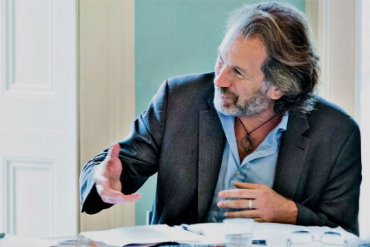 «Το δημοκρατικό έλλειμμα της Ε.Ε. έχει γίνει συνταγματικό έλλειμμα»