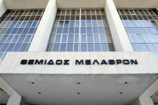 Ζητά εισαγγελική παρέμβαση για το προκλητικό βίντεο της Λίνας Παυλίδου