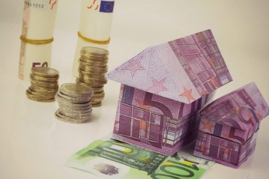 Επανέρχεται η πρόταση για δημόσια bad bank