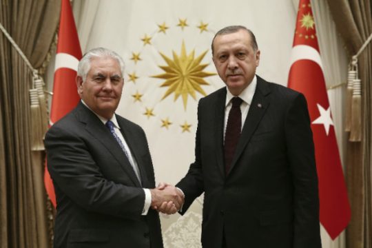 «Παραγωγική η συζήτηση» Ερντογάν – Τίλερσον