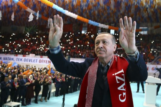 Φιλοπολεμικό παραλήρημα του Ερντογάν