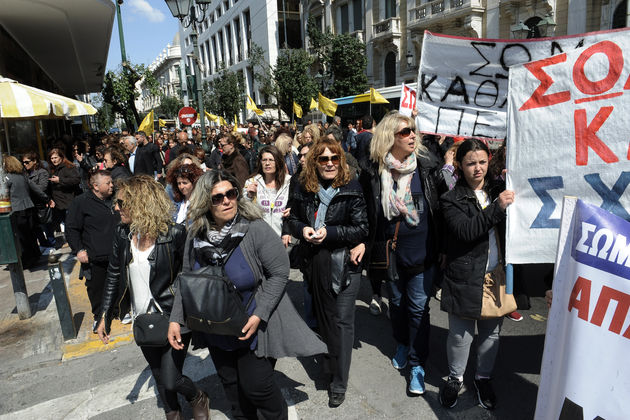 Οχι άλλη επισφάλεια για τους σχολικούς καθαριστές