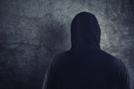 Μην πυροβολείτε τους μάρτυρες