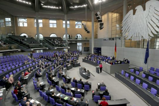 Γερμανία: κομματική ή συνειδησιακή κρίση;