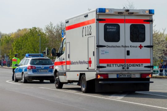 «Μάγισσες» έριξαν κοπέλα σε καυτό νερό σε αποκριάτικη παρέλαση