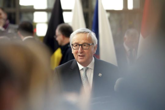 «Υπομονή» ζητά ο Γιούνκερ από τις βαλκανικές χώρες