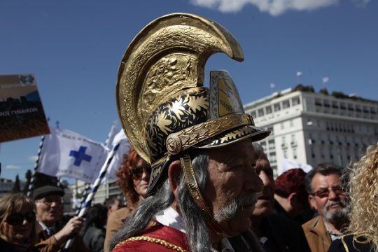 Novartis, Macedonia, αλλά και Αποκριά