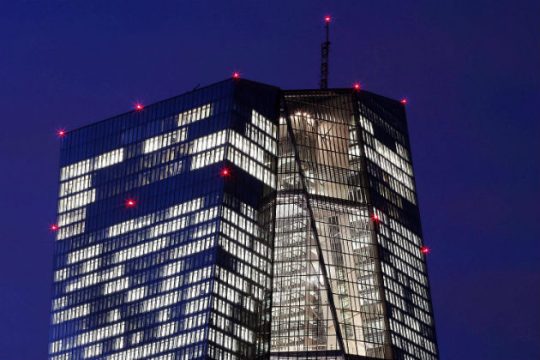 Χρεοκόπησε η τρίτη μεγαλύτερη τράπεζα της Λετονίας