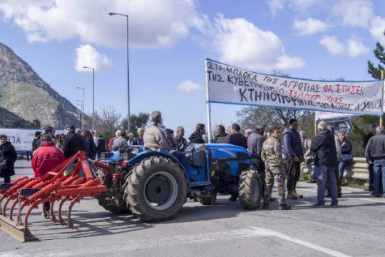 Επιφυλακτικοί για τις υποσχέσεις Αποστόλου οι αγρότες των Χανίων