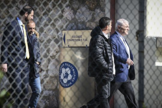 Διαμάχη για την έδρα του τελικού, πριν μάθουμε τους φιναλίστ!