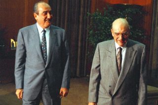 Αντλώντας διδάγματα από το παρελθόν