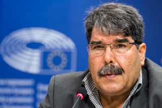 Συνελήφθη στην Πράγα κορυφαίος Κούρδος πολιτικός