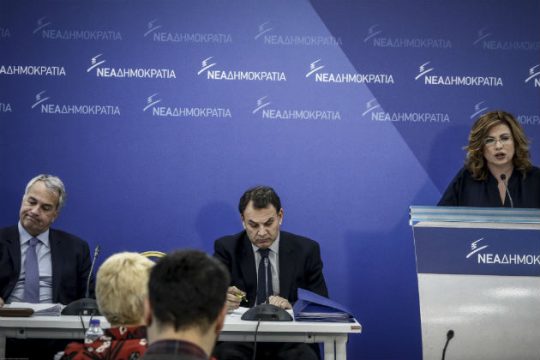 «Ναι» για Novartis, «ναι» και για Καμμένο