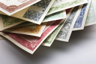 Δεύτερες σκέψεις για την έξοδο στις διεθνείς αγορές