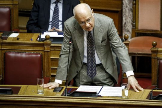 «Παράθυρο» για εξαγορά κόκκινων δανείων από φορείς του δημοσίου