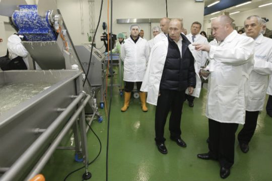 Ο δισεκατομμυριούχος «σεφ του Πούτιν» στο επίκεντρο του FBI
