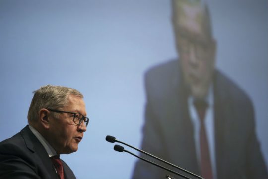 Σε λειτουργία οι «μηχανές» για την ελάφρυνση του ελληνικού χρέους