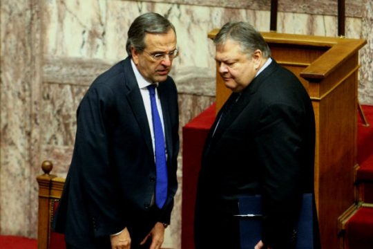 Για άλλους χτυπούν οι καμπάνες
