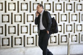 Επί τάπητος όλα τα «αγκάθια»