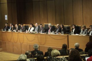 Ζήτησαν το προφανές, τους έστησαν στο… εδώλιο