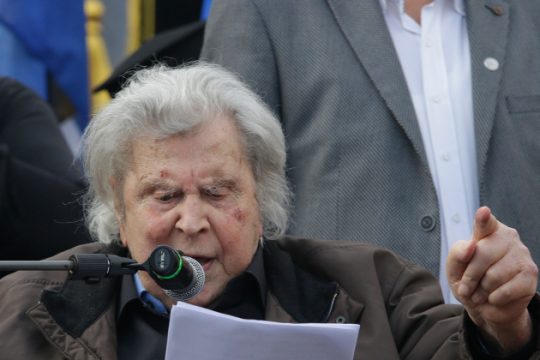 «Ανένδοτοι στην ελληνικότητα της Μακεδονίας»