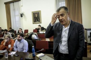 Με δύο γραμμές η Κεντροαριστερά
