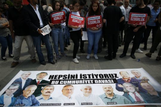 Εντός της εβδομάδας η απόφαση για τους Τούρκους δημοσιογράφους