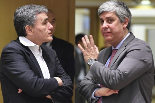 Εύσημα στην Αθήνα, έπονται δόση και χρέος