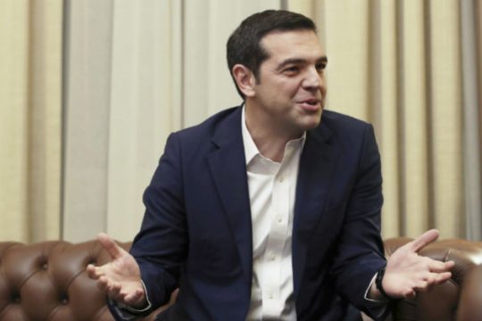 Spiegel: Ευνοεί το σκάνδαλο Novartis τον Αλ. Τσίπρα;