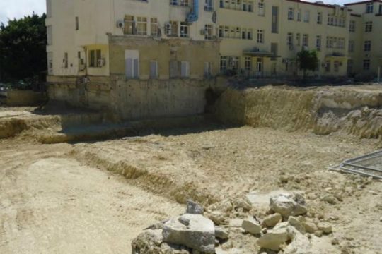 Υπεγράφη η σύμβαση για την επέκταση του Βενιζέλειου