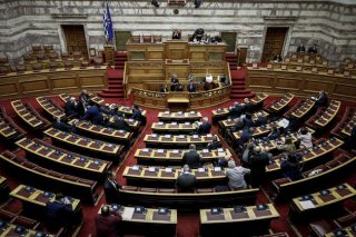 Μια προανακριτική με ουρές