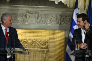Κάτι «μύριζε» εδώ και καιρό