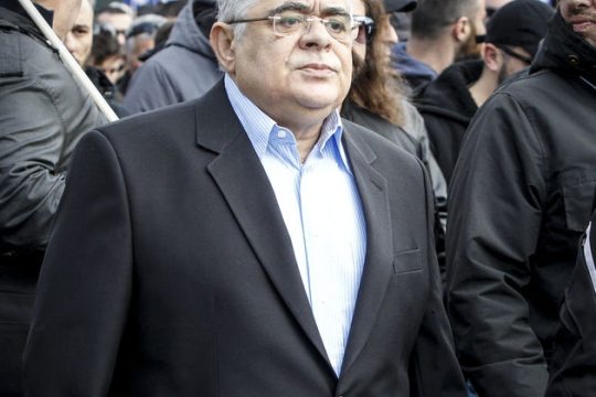 Η Χρυσή Αυγή αποποιείται το καταστατικό της