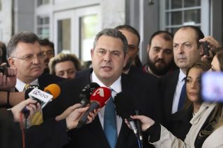 «Κοινή εθνική γραμμή για τους δύο Ελληνες στρατιωτικούς»