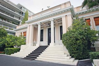 Χαμόγελα για τη στήριξη από την Ε.Ε.