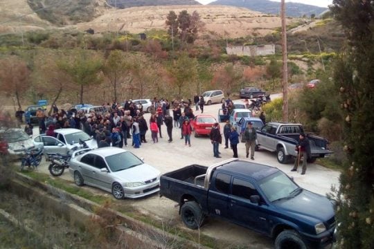 Περιμένοντας χημείο και δήμαρχο