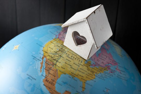 Διευκρινίσεις σχετικά με τον ΦΠΑ στα Airbnb