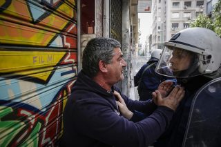 Ο καθηγητής…