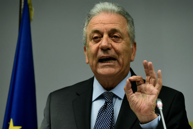 Εκκληση Αβραμόπουλου για αποκλιμάκωση