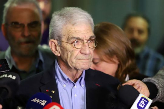 Πυρ… κατά ριπάς από Μπουτάρη για τους χρυσαυγίτες