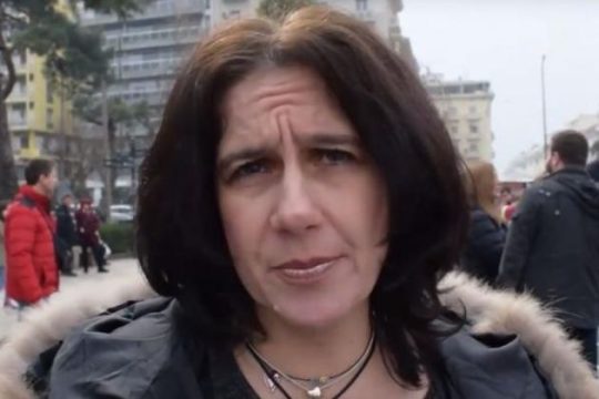 Η αλληλεγγύη στο αυτόφωρο
