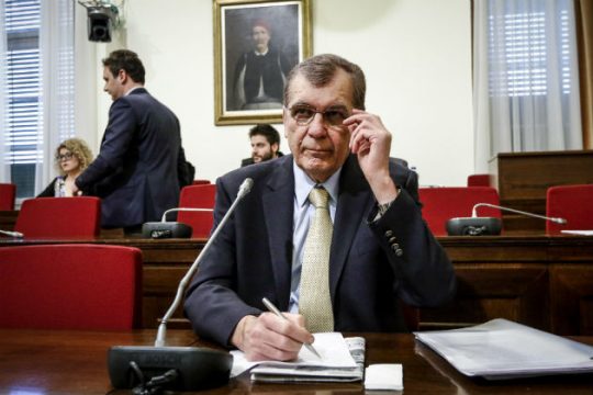 «Λερναία Ύδρα η διαφθορά» στον χώρο του φαρμάκου